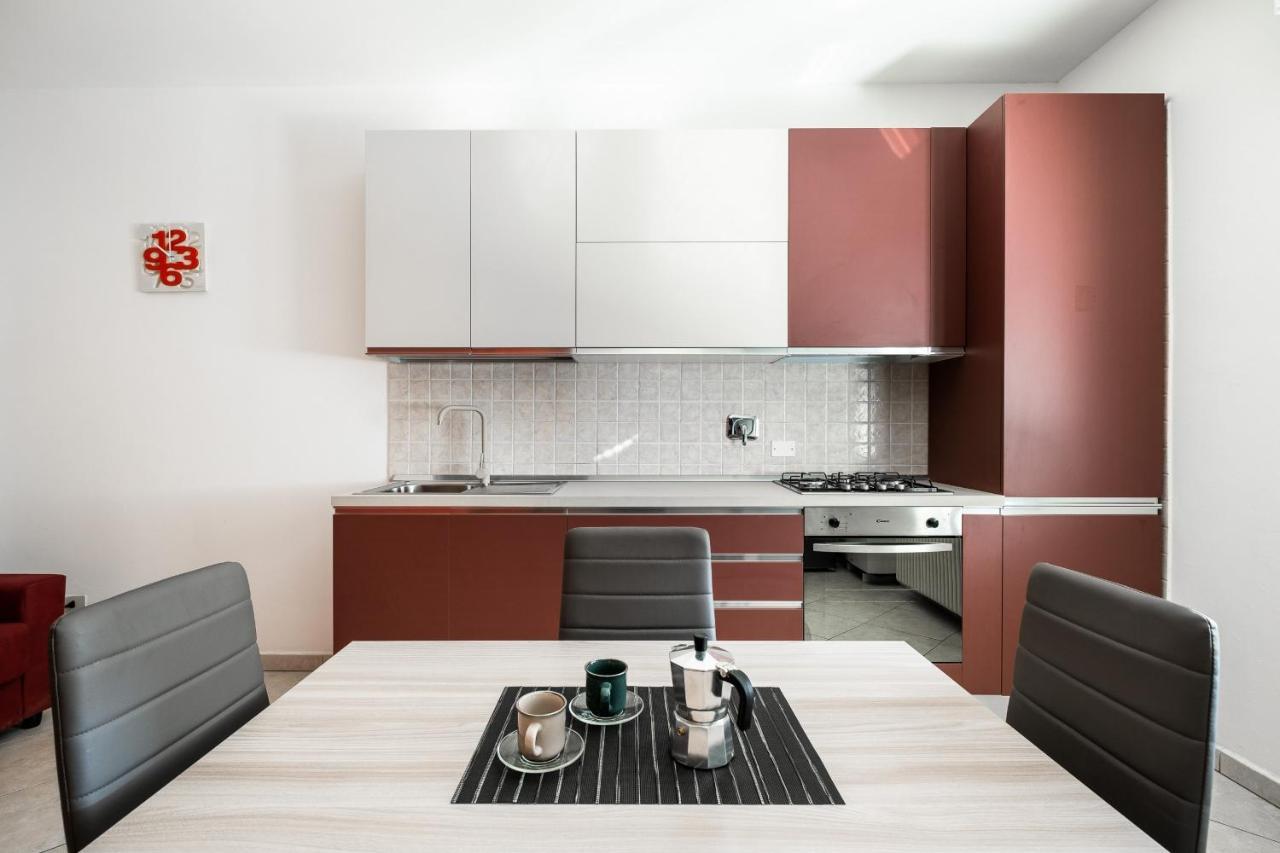 Giorgi Homes - Easy Apartment By Wonderful Italy ボローニャ エクステリア 写真