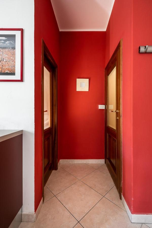 Giorgi Homes - Easy Apartment By Wonderful Italy ボローニャ エクステリア 写真