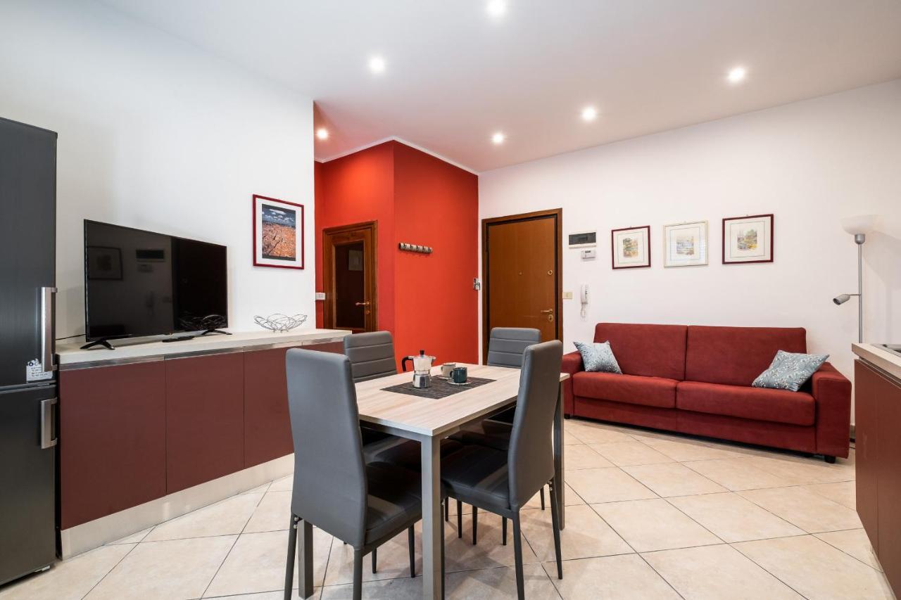 Giorgi Homes - Easy Apartment By Wonderful Italy ボローニャ エクステリア 写真